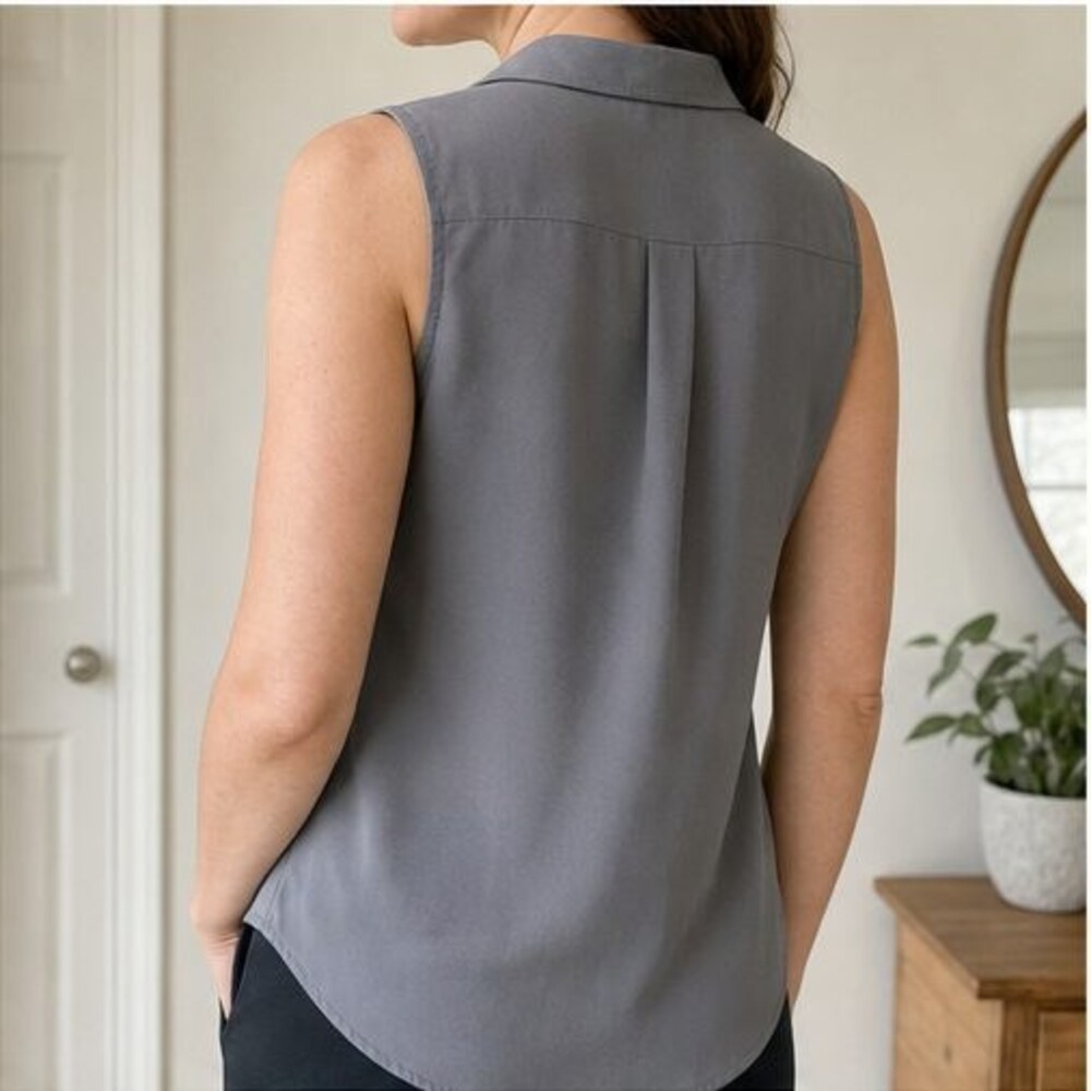 Gray Button Blouse - Picture 3 of 6
